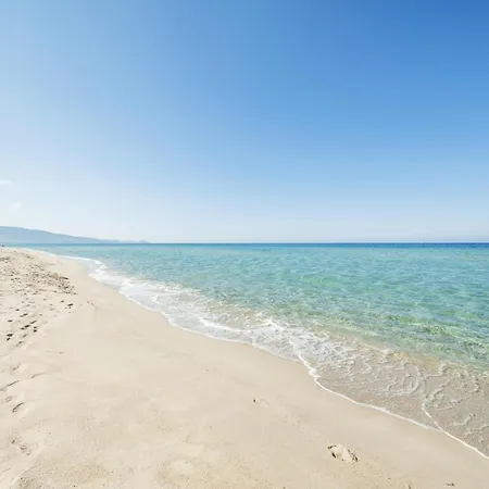 Appartamento 1 Bedroom Amazing In Golfo Aranci